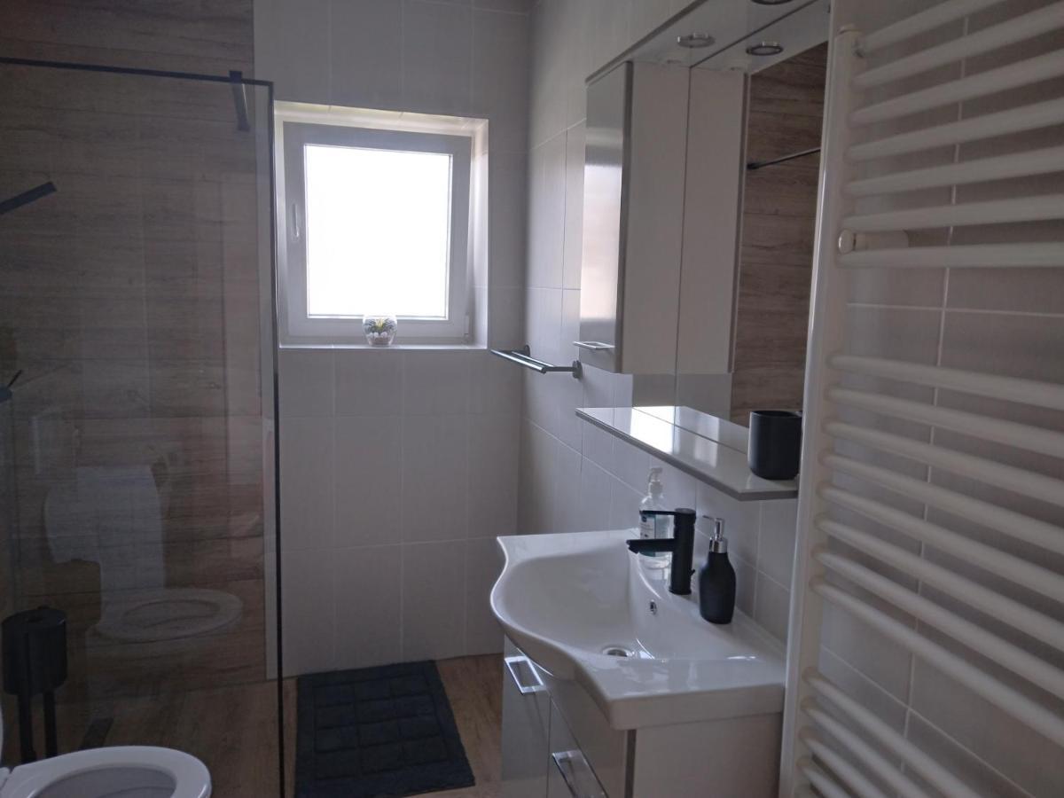 Apartment Gabi Smoljanac Extérieur photo