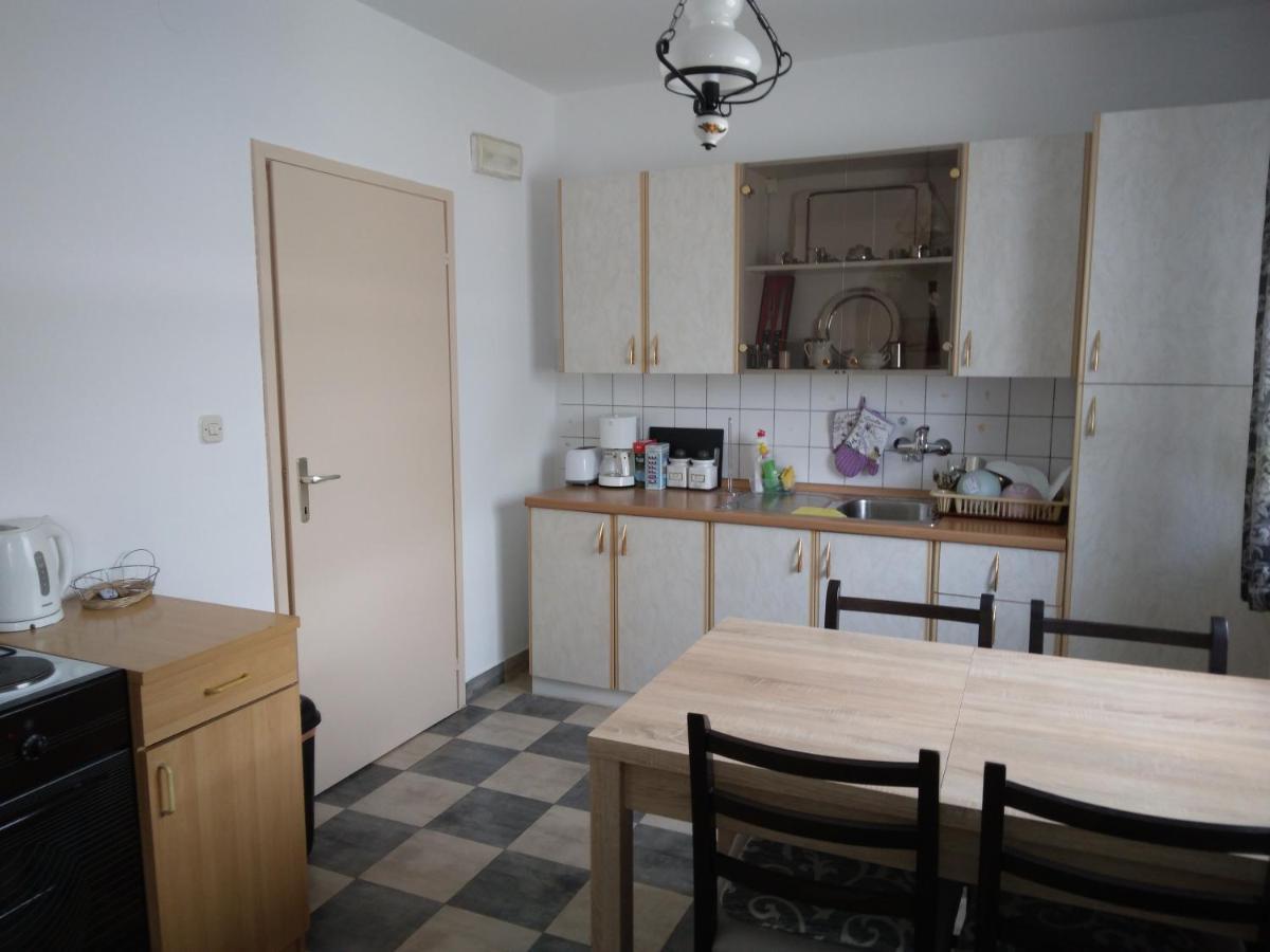 Apartment Gabi Smoljanac Extérieur photo